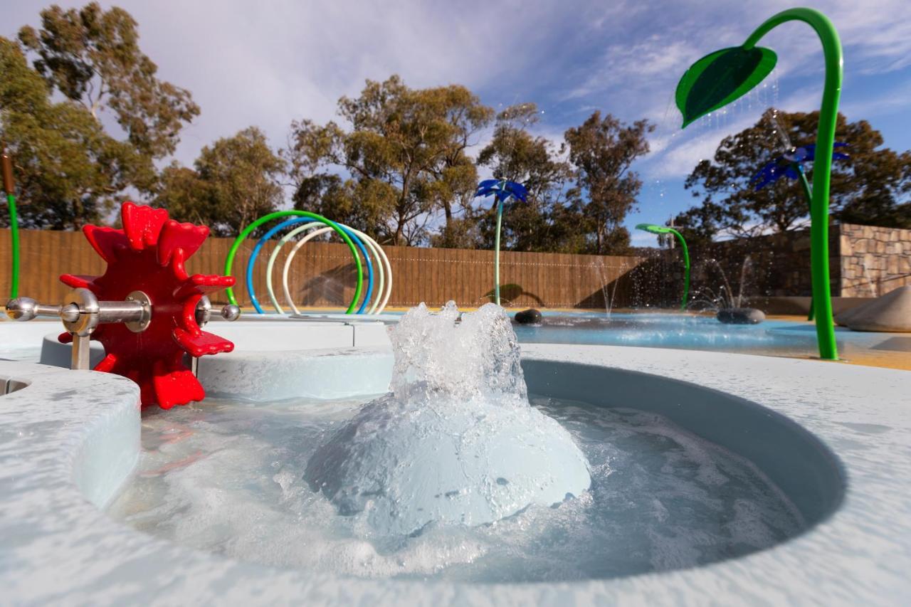 Alivio Tourist Park Canberra Exterior photo