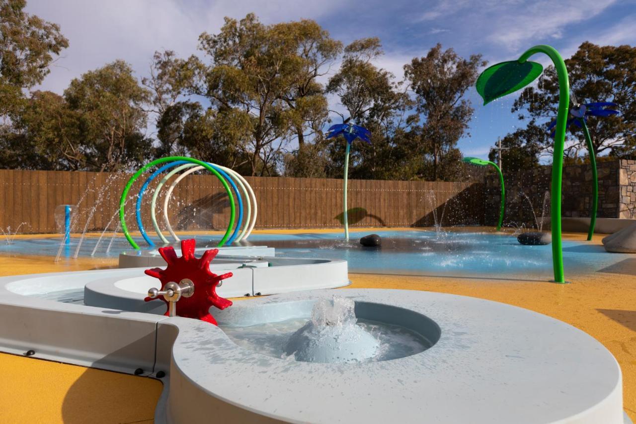 Alivio Tourist Park Canberra Exterior photo